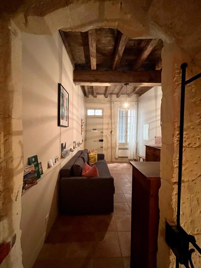 "L'Artistique" Centre Arles Fondation Van Gogh Zewnętrze zdjęcie