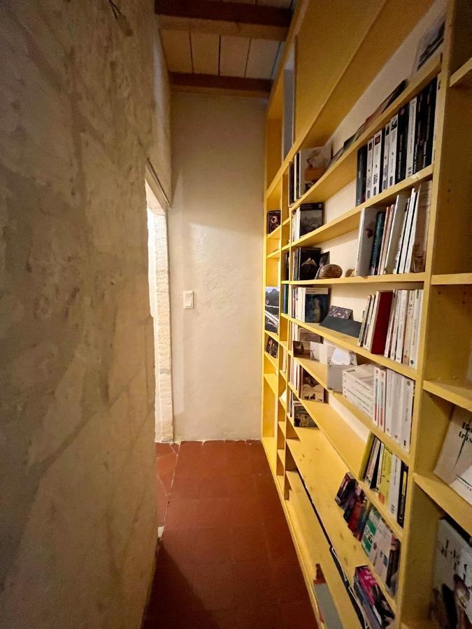 "L'Artistique" Centre Arles Fondation Van Gogh Zewnętrze zdjęcie